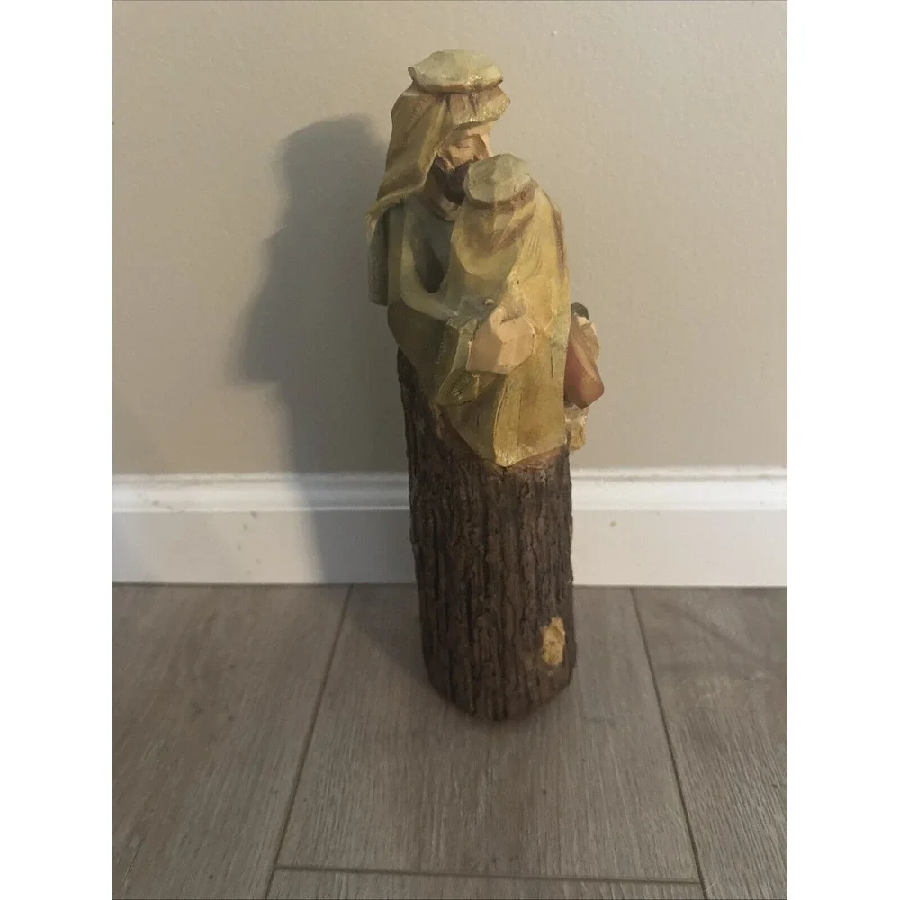 Holy Family Nativity Music Box Resin Wood Carve Look Sankyo Holy Night 12